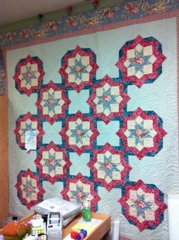 Quilter's Garden Shop in East Anaheim - Lyn Brown's Quilting Blog